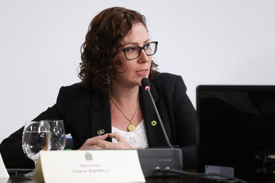 carla-zambelli