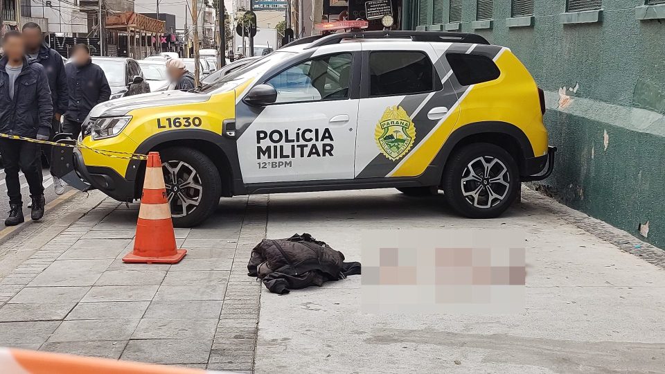 homem-esfaqueado-centro-curitiba-3