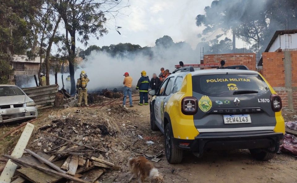 incendio-destroi-casa-cic-2