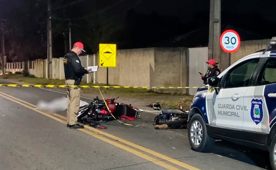 motociclista-morre-acidente-colisao-frontal-campina-grande-do-sul