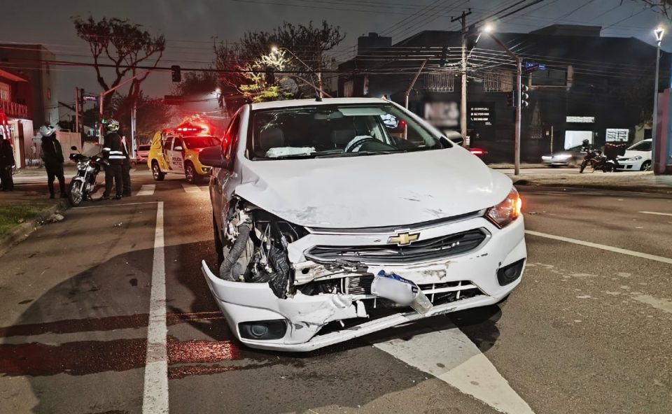motociclista-morre-colisao-carro