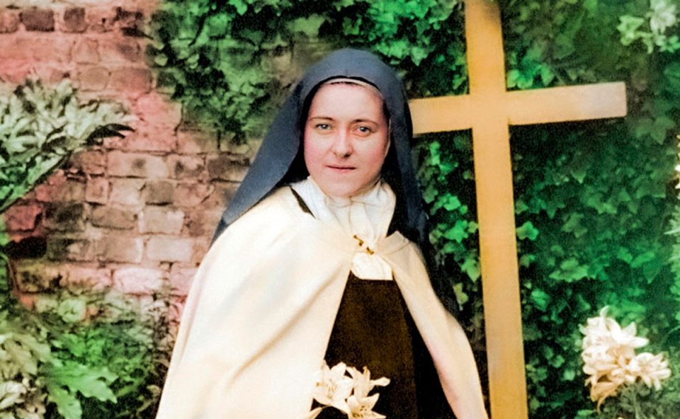 santa-terezinha-novena-rosas-paroquia-cic-curitiba