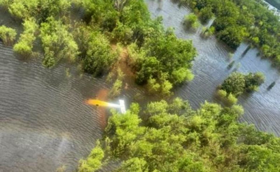 fab-intercepta-aeronave-peru-brasil-amazonia-1