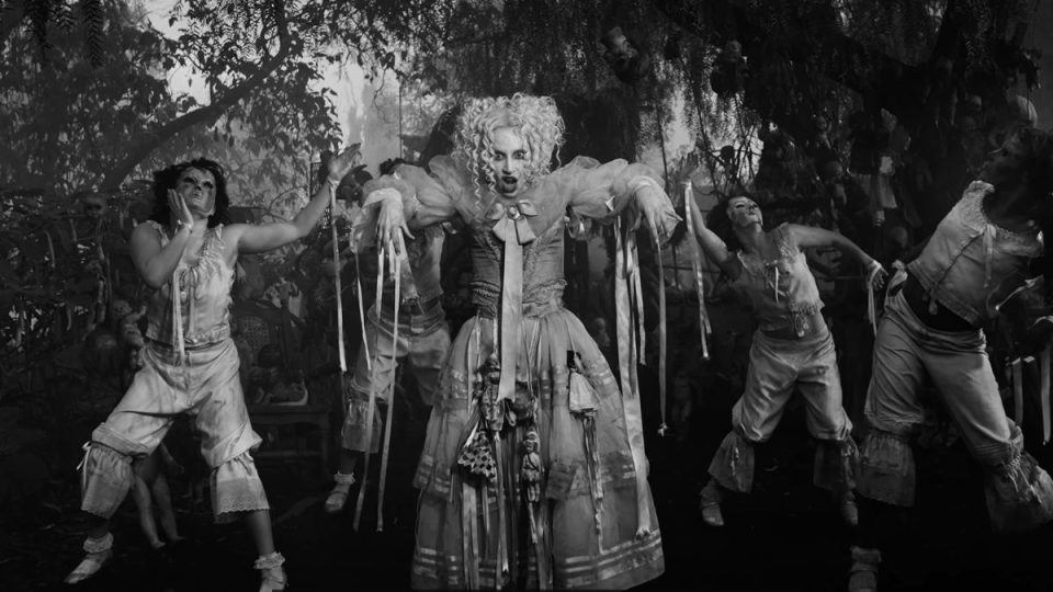 lady-gaga-clipe-tim-burton-direcao