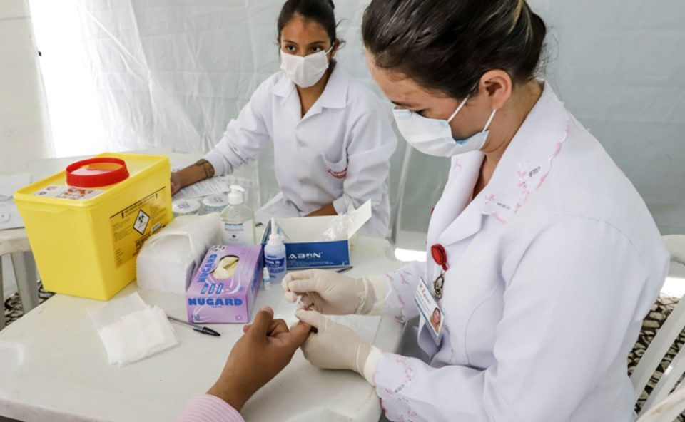 saude-curitiba-alerta-vacinacao-hepatite-a