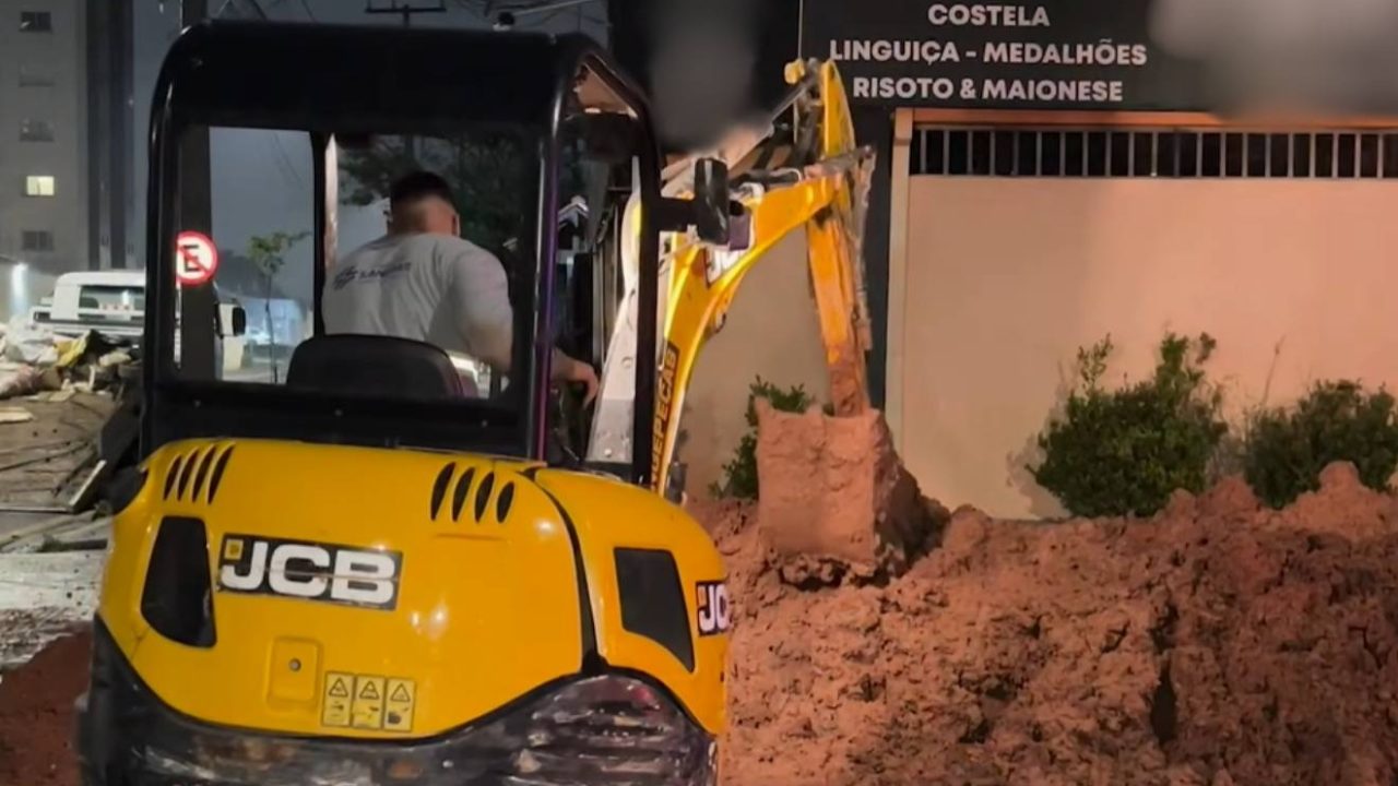 trabalhador-soterrado-obra-esgoto-curitiba