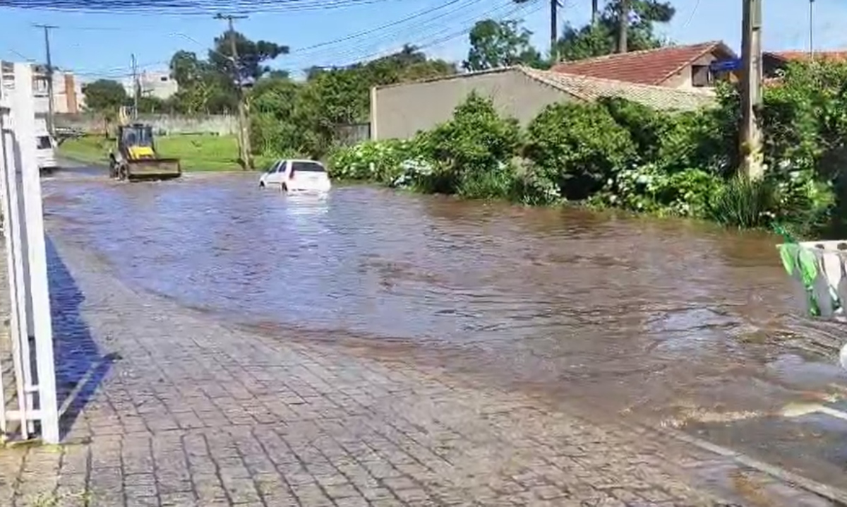 alagamentos-curitiba-butiatuvinha