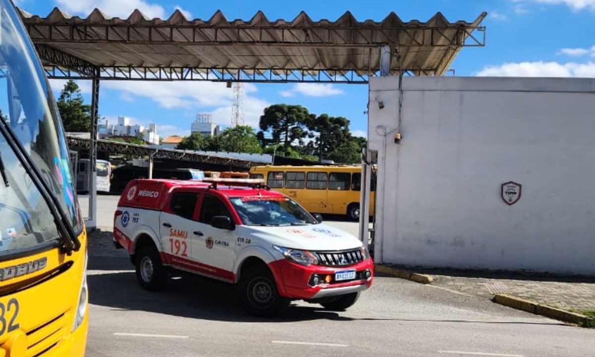 homem-ferido-pneu-estoura-curitiba