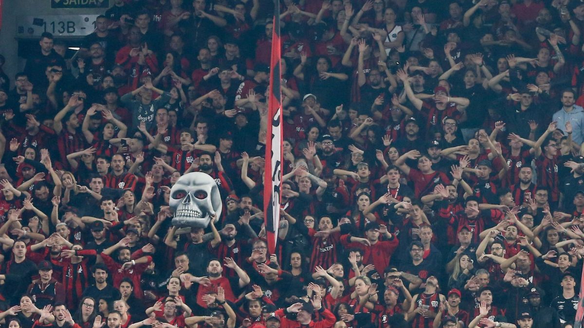 polemica-ferroviaria-nega-pedido-do-athletico-por-ingressos-extras