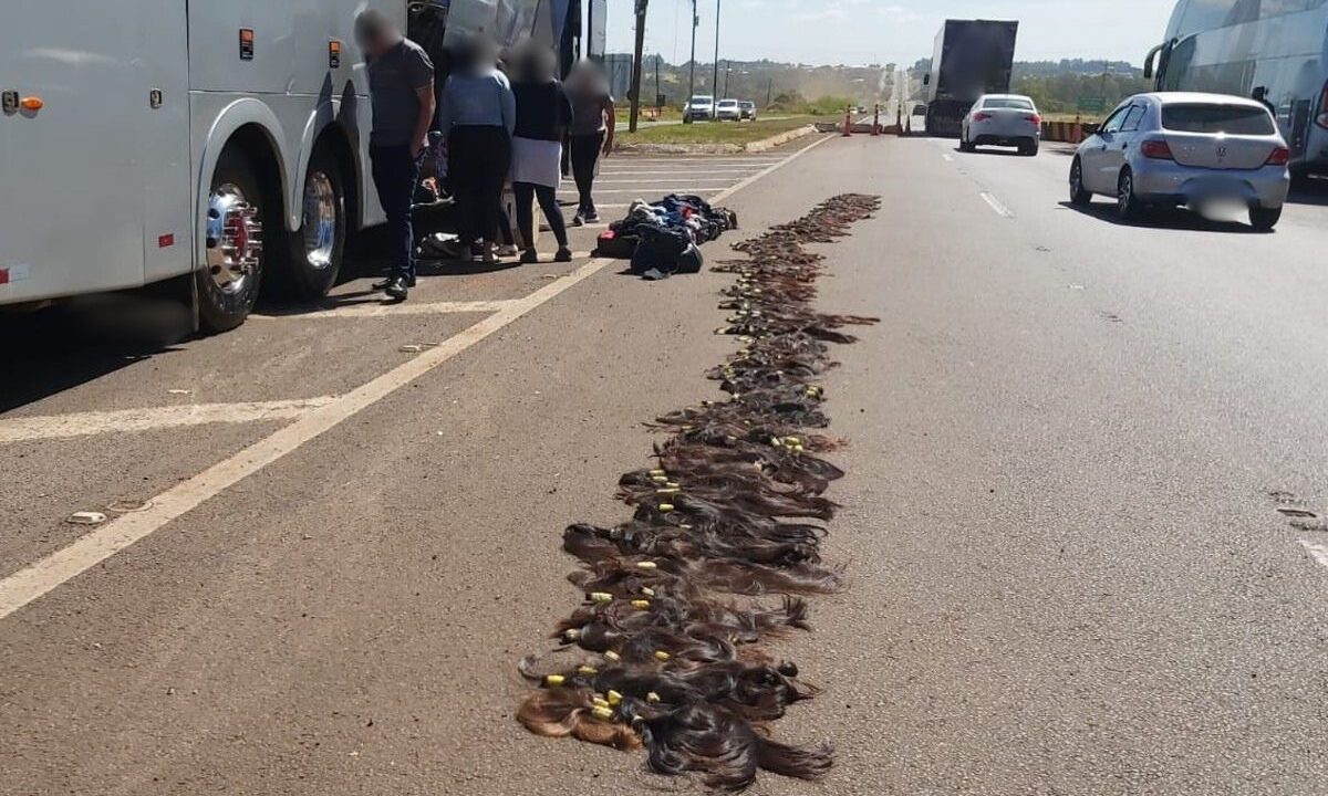 cabelos-humanos-apreendidos-malas