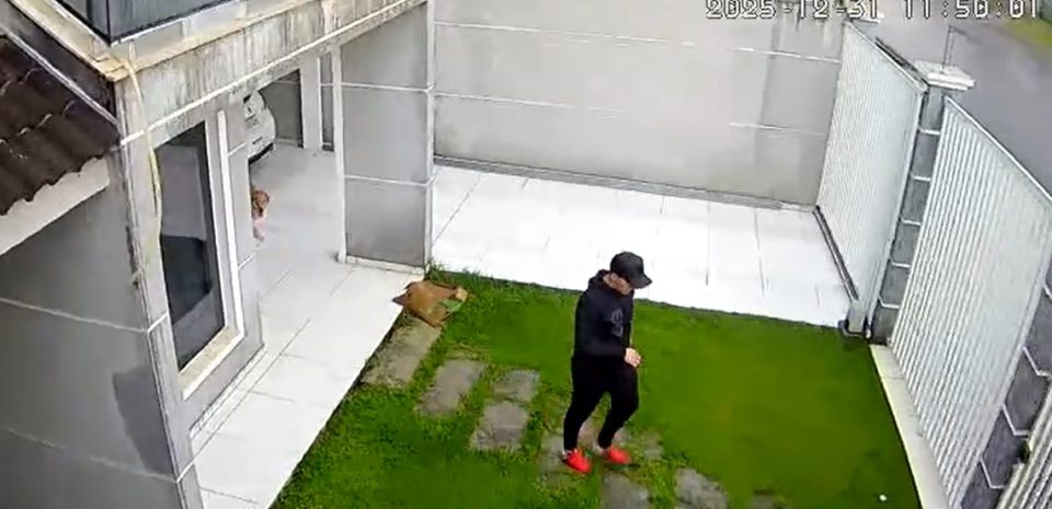 familia-casa-invadida-curitiba