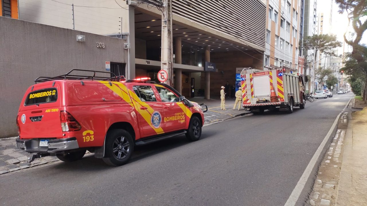 incendio-predio-centro-curitiba