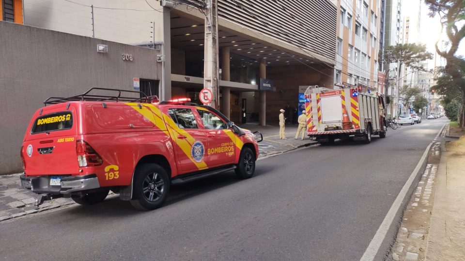 incendio-predio-centro-curitiba