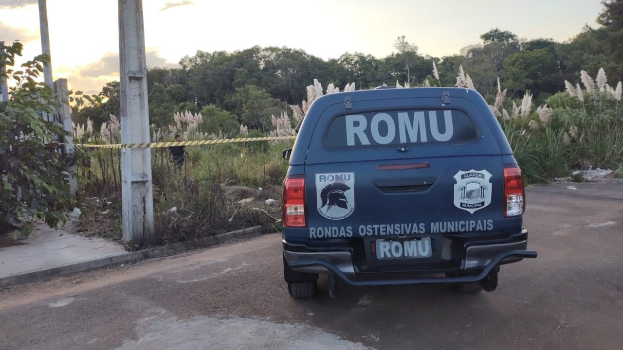 Viatura da Guarda Municipal de Fazenda Rio Grande.