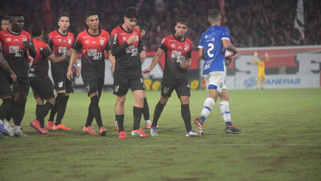 Gramado da Arena da Baixada, estádio do Athletico