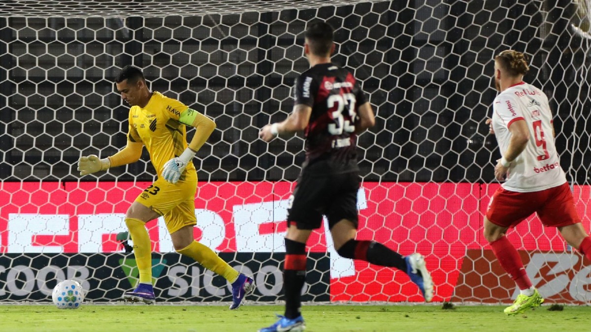 Santos em Red Bull Bragantino x Athletico