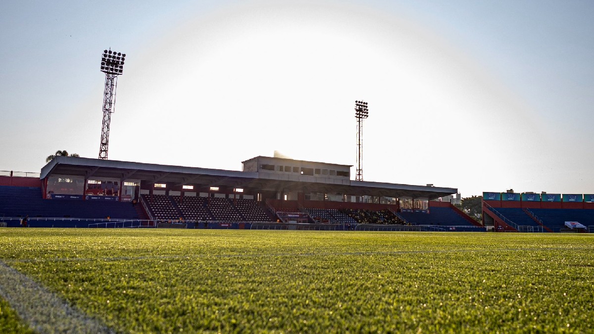 Vila Capanema, estádio do Paraná Clube