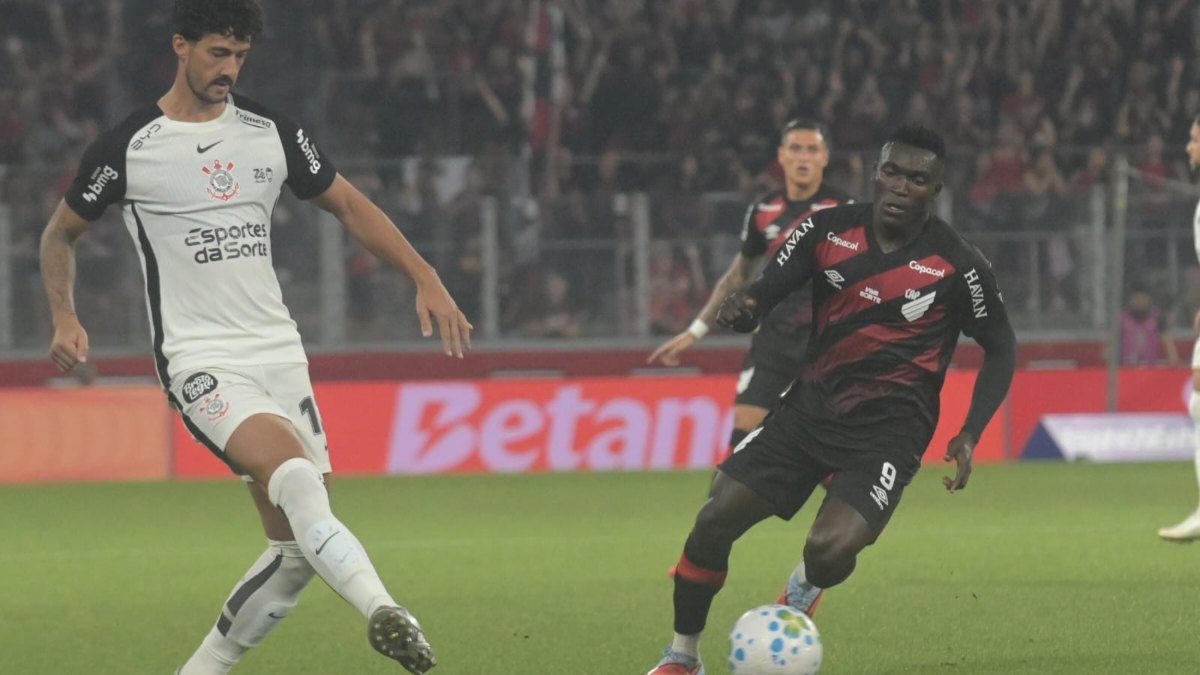 Athletico e Corinthians se enfrentaram pelo Brasileirão. Foto: Ernani Ogata/Código 19