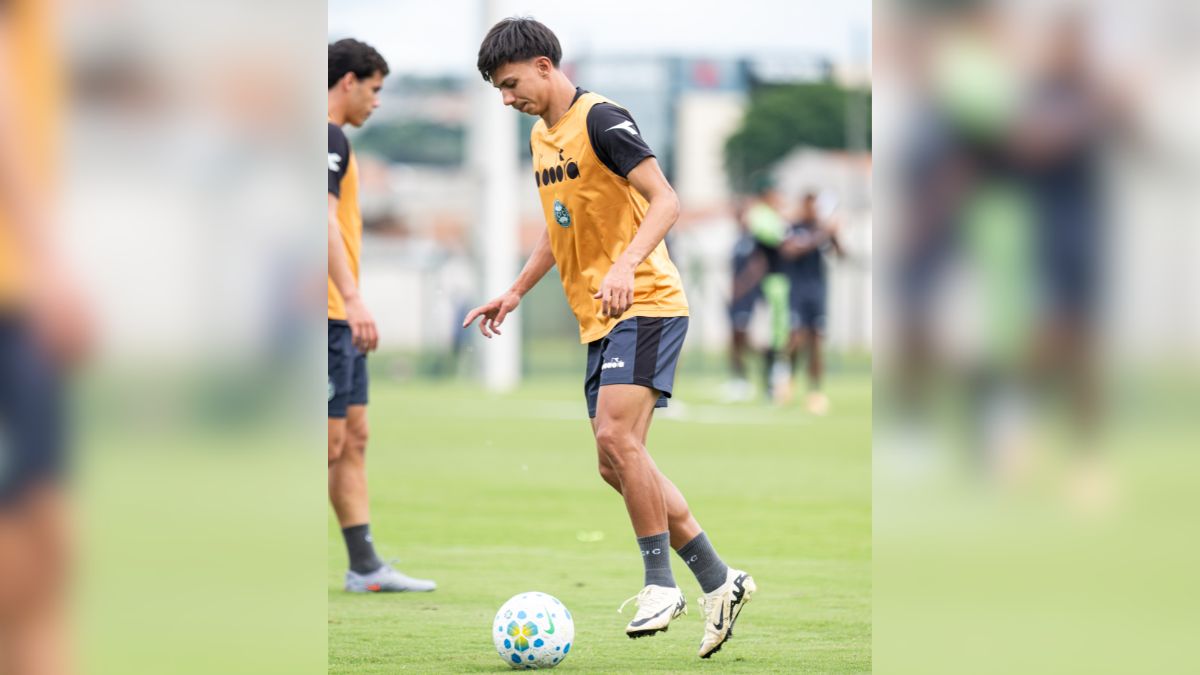 coritiba-renova-contrato-de-lateral-formado-na-base-ate-2029