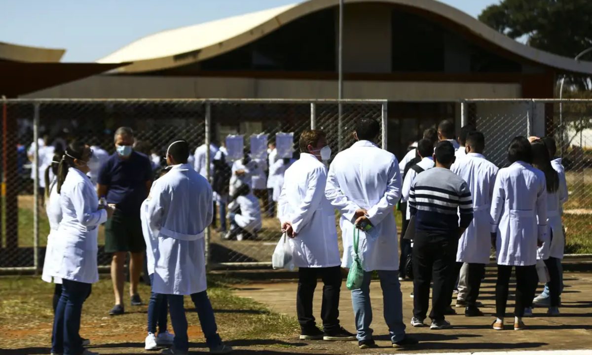 edital-cancelado-mec-curso-medicina-parana