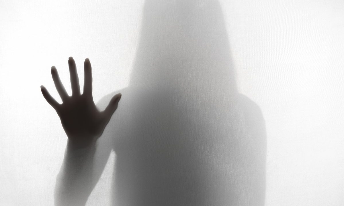 Brasil tem recorde de 1,5 mil feminicídios em 2025 e expõe impacto na saúde mental dos filhos das vítimas 