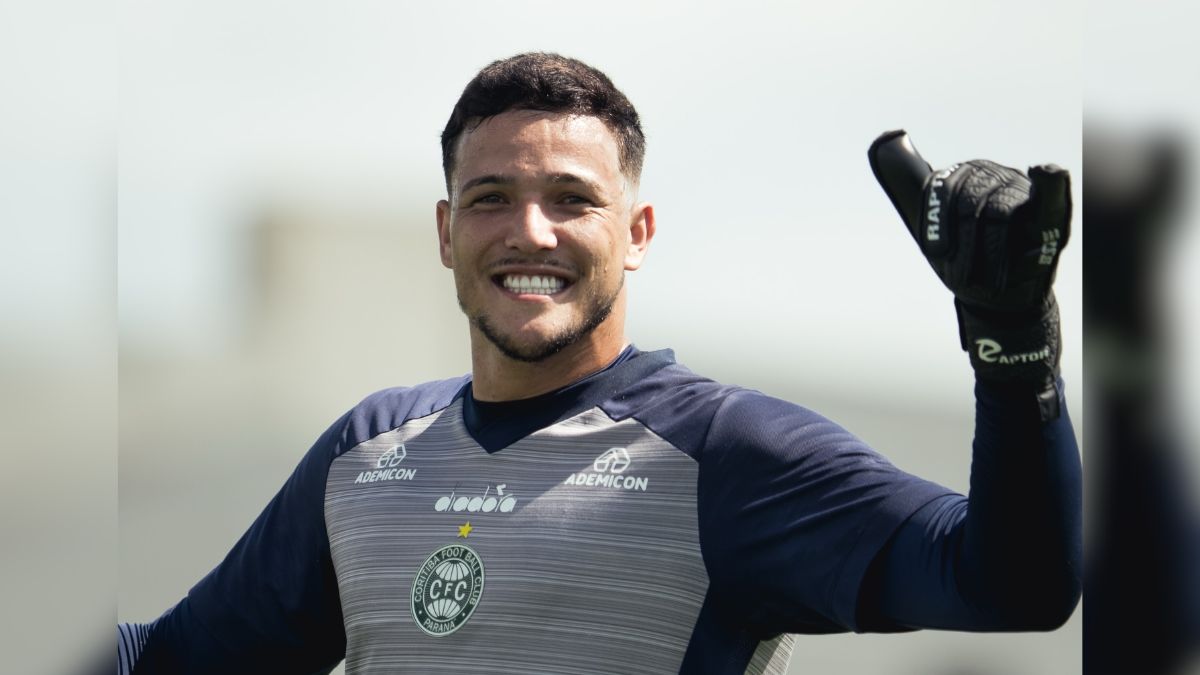 gol-raro-de-goleiro-do-coritiba-pode-virar-recorde-mundial
