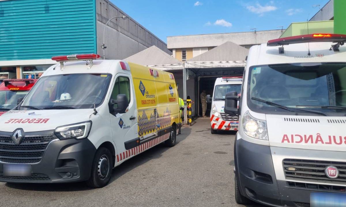 Hospitais de Curitiba enfrentam sobrecarga e pacientes precisam esperar por atendimento