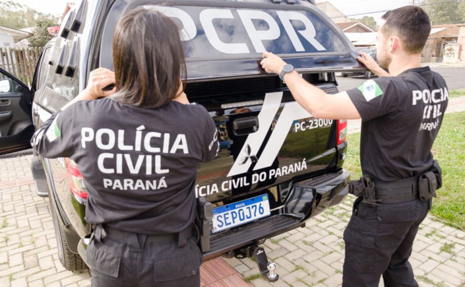 foto da viatura da polícia civil para ilustrar o caso do jovem que foi preso por abusar de adolescente