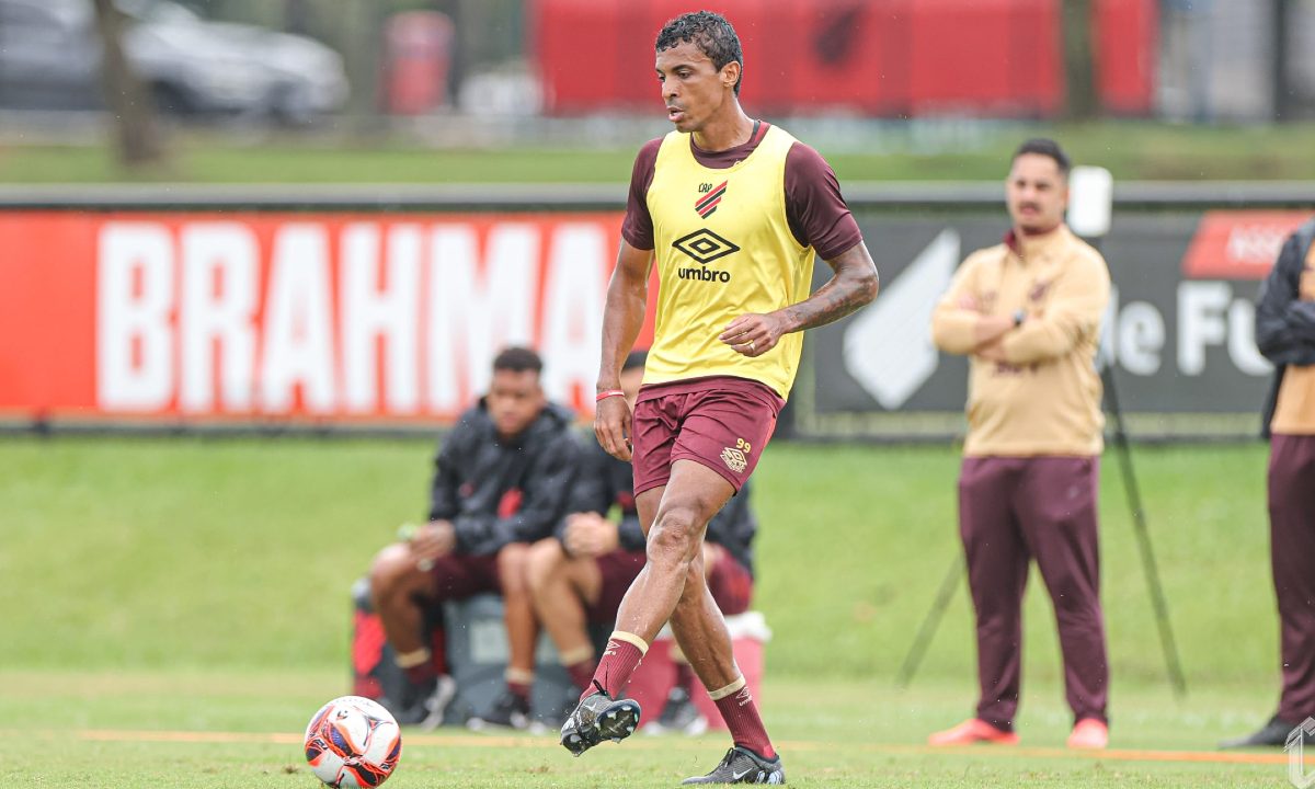 luiz-gustavo-treino-athletico
