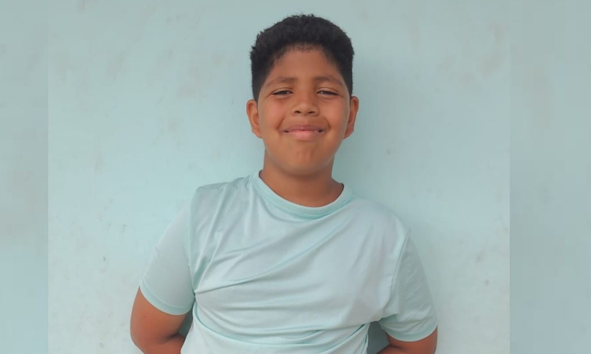 Marcos, de 11 anos, está desaparecido depois de fugir de abrigo em Curitiba
