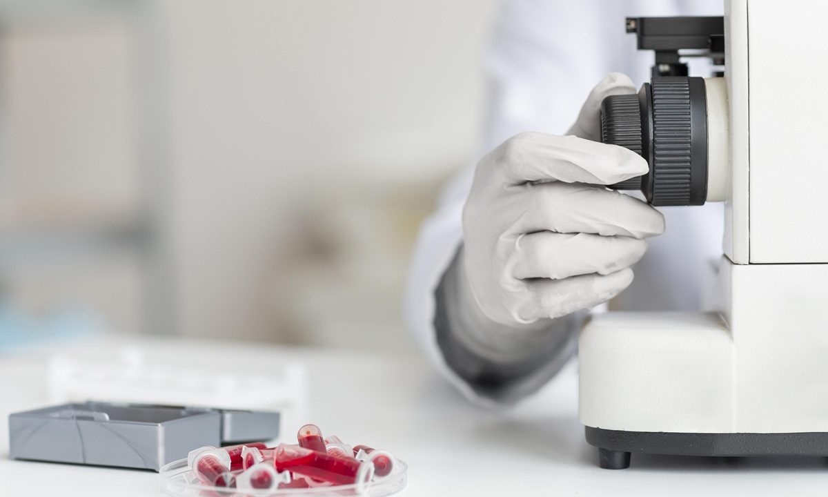 Medicamento promissor para tratar pacientes com AME entra na fase de testes em humanos