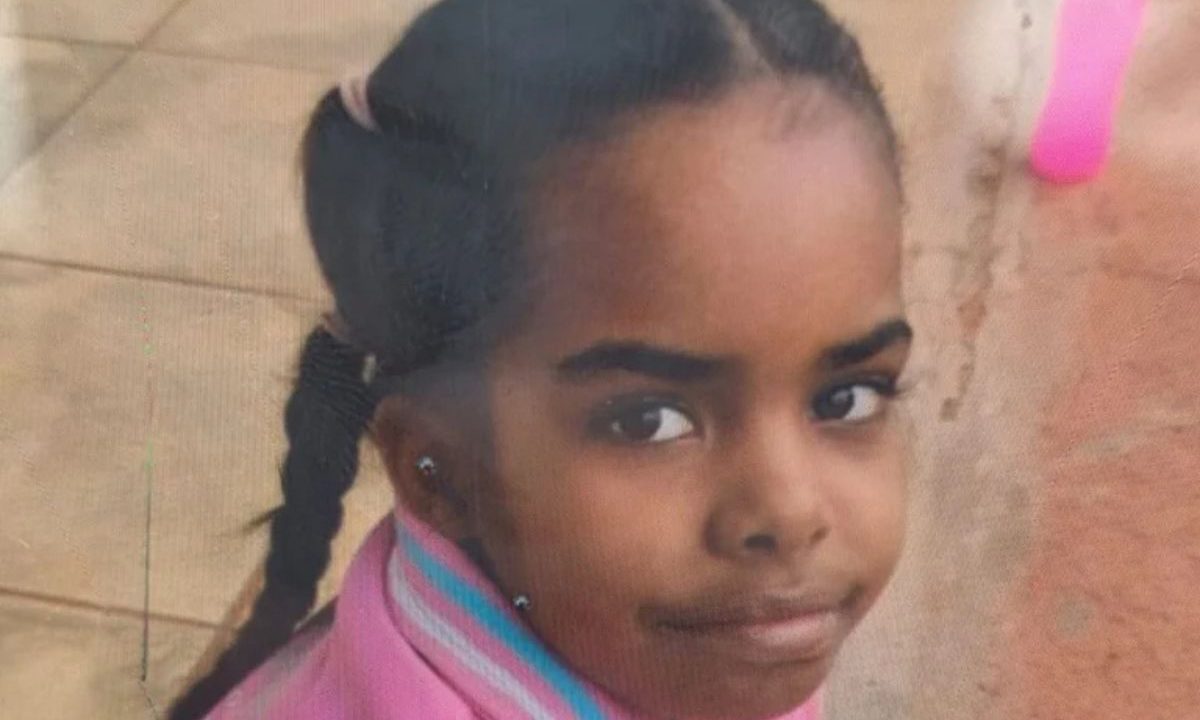 menina que foi sequestrada pelo homem que esfaqueou a ex