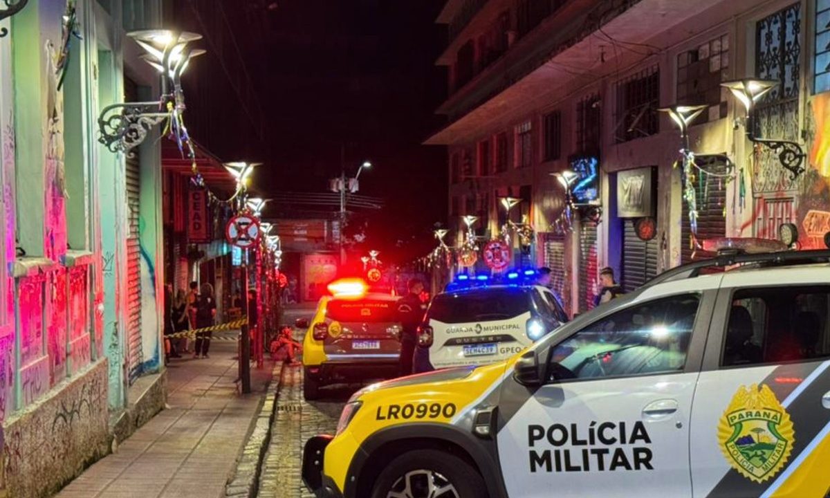 Rapaz foi morto após uma briga por conta de ficha de fliperama no Largo da Ordem