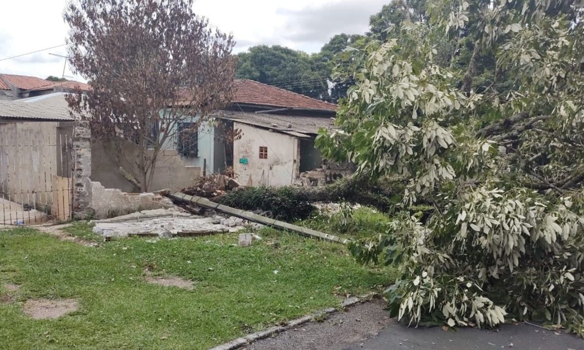 temporal_deixa_imoveis_sem_luz