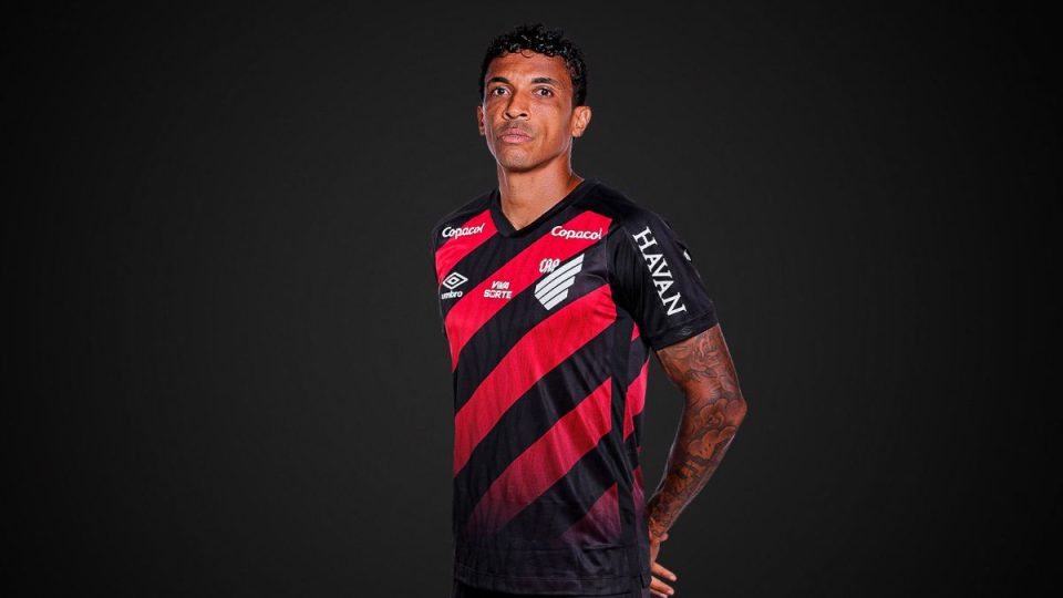 athletico-mudou-o-meio-campo-veja-os-numeros-dos-novos-volantes (1)