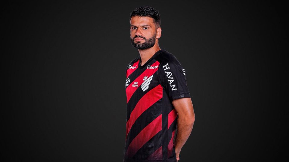 athletico-mudou-o-meio-campo-veja-os-numeros-dos-novos-volantes (2)