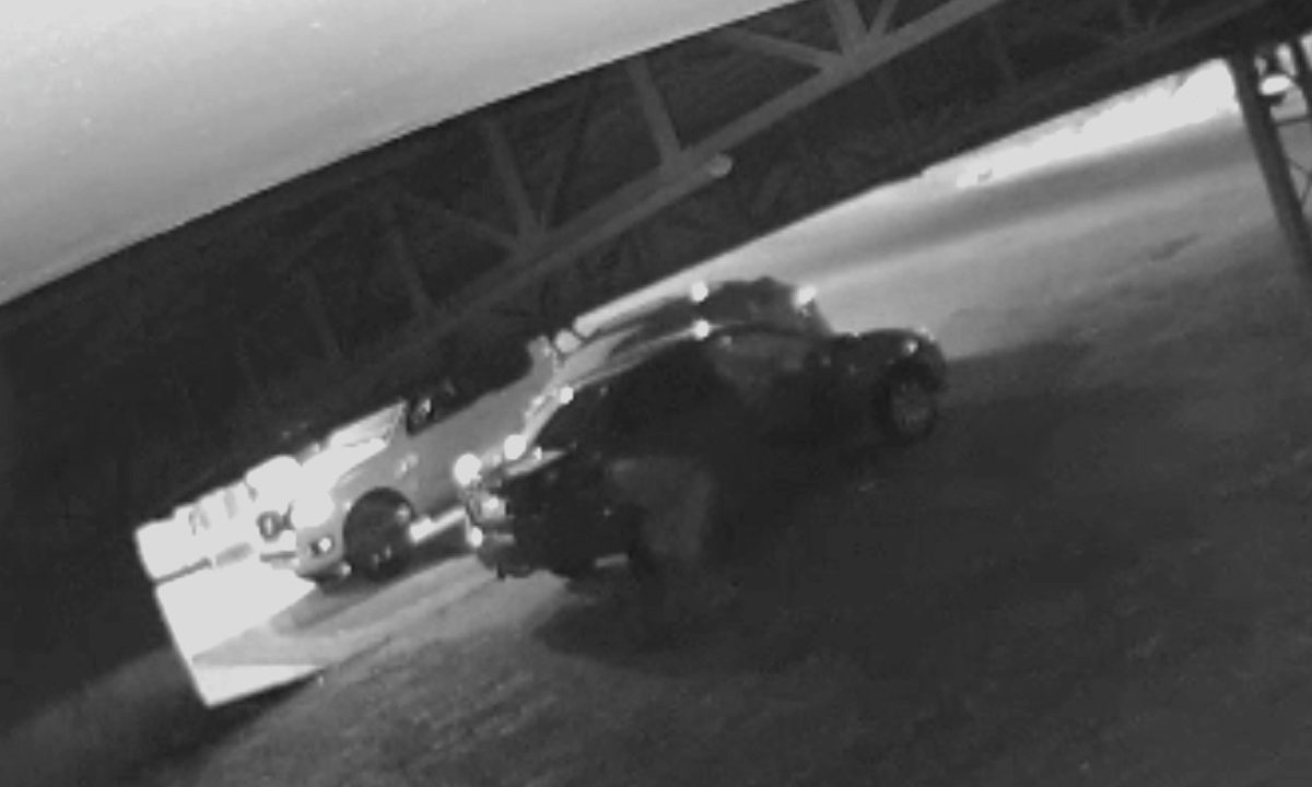 momento em que o homem foi morto no pátio do posto de combustíveis em colombo