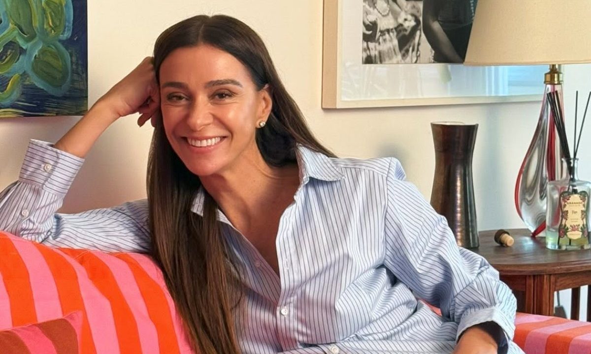 atriz monica martelli, que conduz o espetáculo minha vida em marte