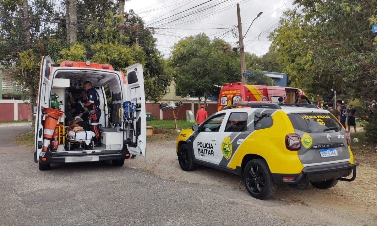 Homem é baleado na boca após confusão por empréstimo de vassoura