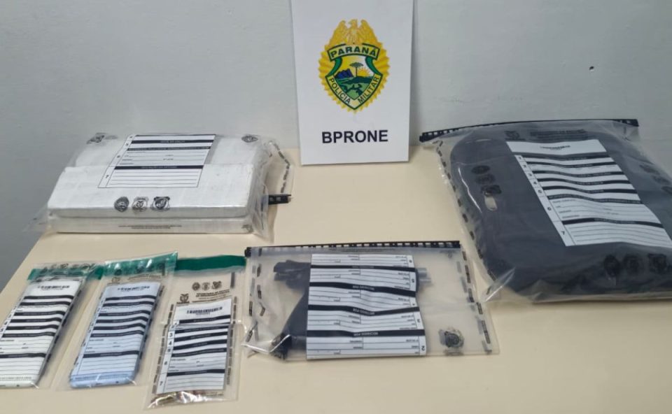 materiais apreendidos após o integrante do pcc morrer em confronto com a polícia