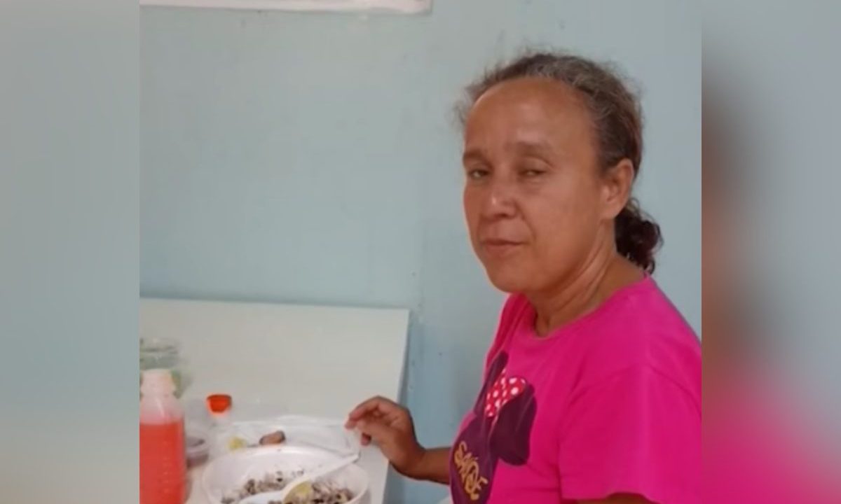 Foto da mulher desaparecida após entrar em ônibus errado, que foi encontrada em Curitiba.