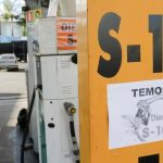 Bomba de combustível anuncia a venda do diesel da categoria