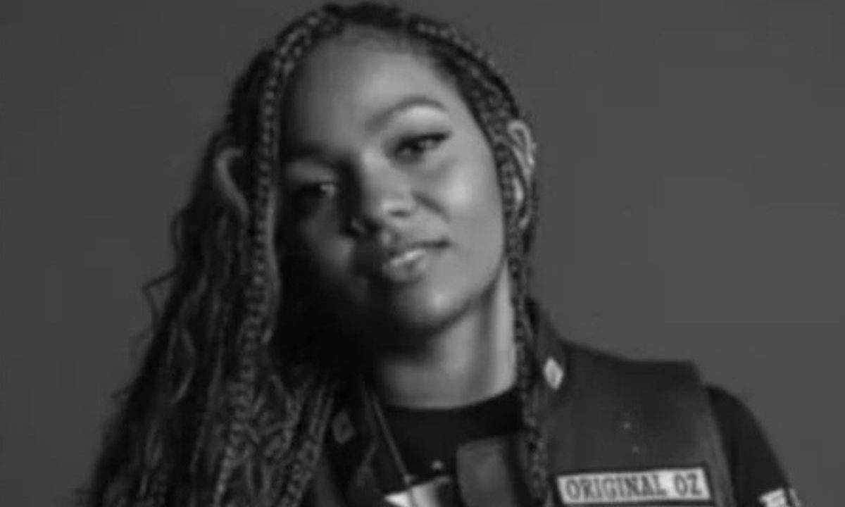 foto da mulher que morreu no acidente. o motorista causou o acidente e matou mãe de dois filhos na hora