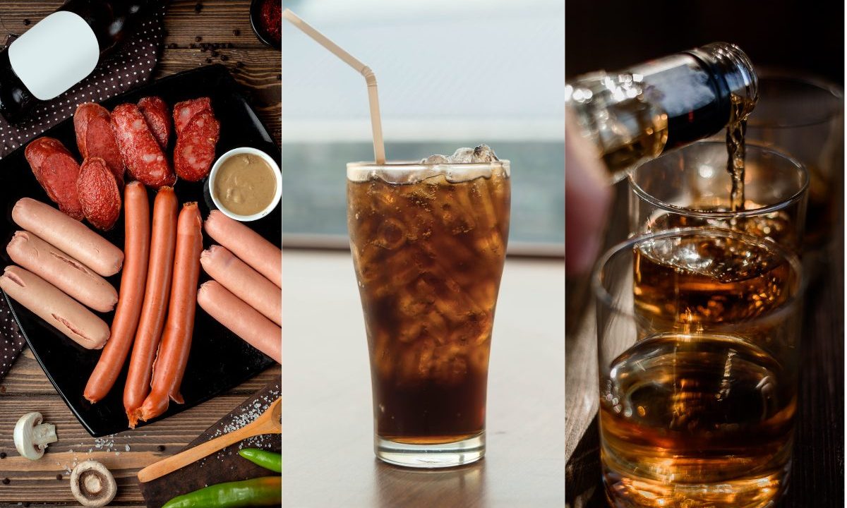 Prato com carnes processadas, copo de refrigerante com gelo e bebida alcoólica sendo servida em copos