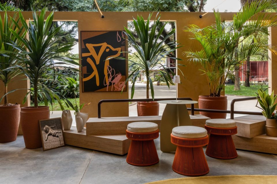 arquiteto-curitibano-viraliza-homenagem-cachorro-caramelo-bienal-arquitetura (5)