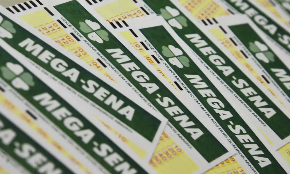 Volante da Mega-Sena para representar apostas e bolão