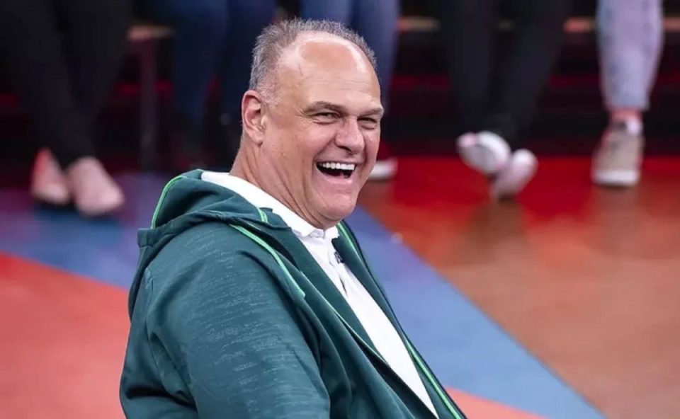 Oscar Schmidt; prefeitura confirmou a causa da sua morte nesta sexta-feira.