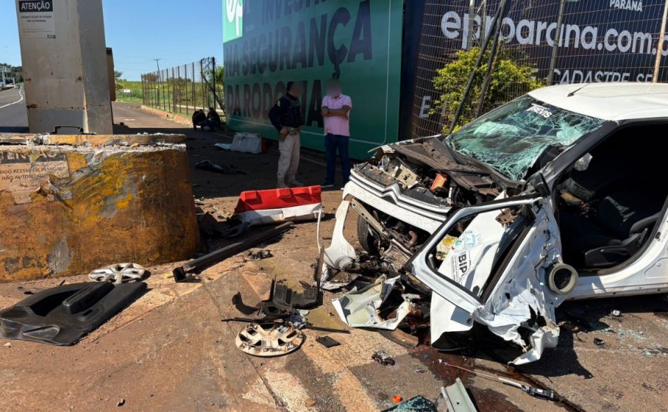 Carro do engenheiro que morre completamente destruído após acidente na BR-369