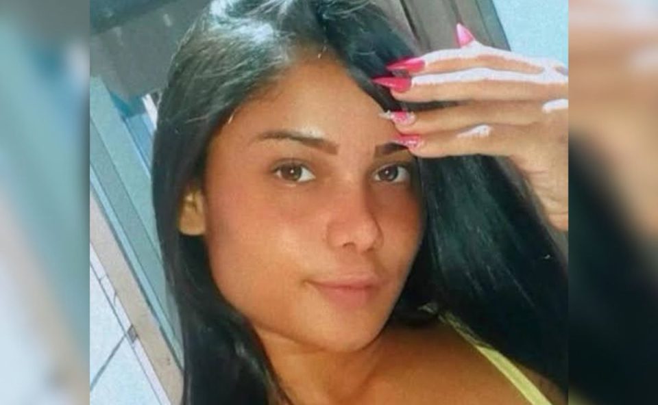 foto da garota de programa morta a facadas em santa catarina 