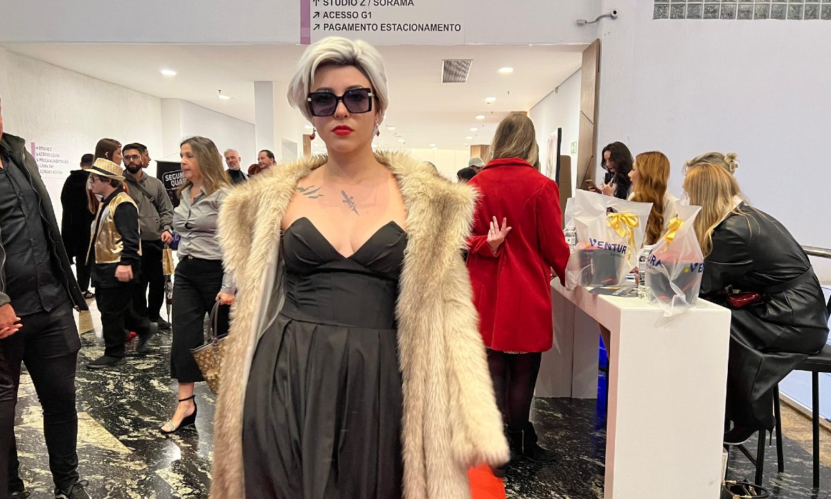 Foto da pré-estreia de O Diabo Veste Prada 2 em Curitiba